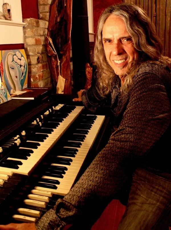 Bobby Whitlock - April 2011 (Photo: CoCo Carmel)